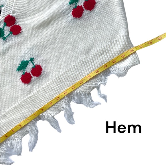 NWT Just Polly juniors Frayed V-neck Cherry Pullover Oversize Sweater Size Small - Picture 6 of 11